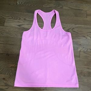 Lululemon Swiftly Tech Tank